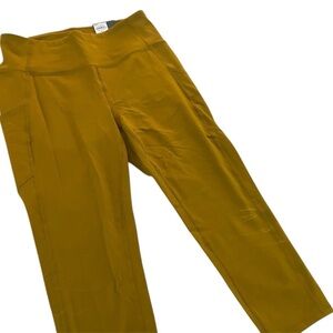 TEK Gear size Large Capri leggings athletic gear pants tags gold mustard yellow
